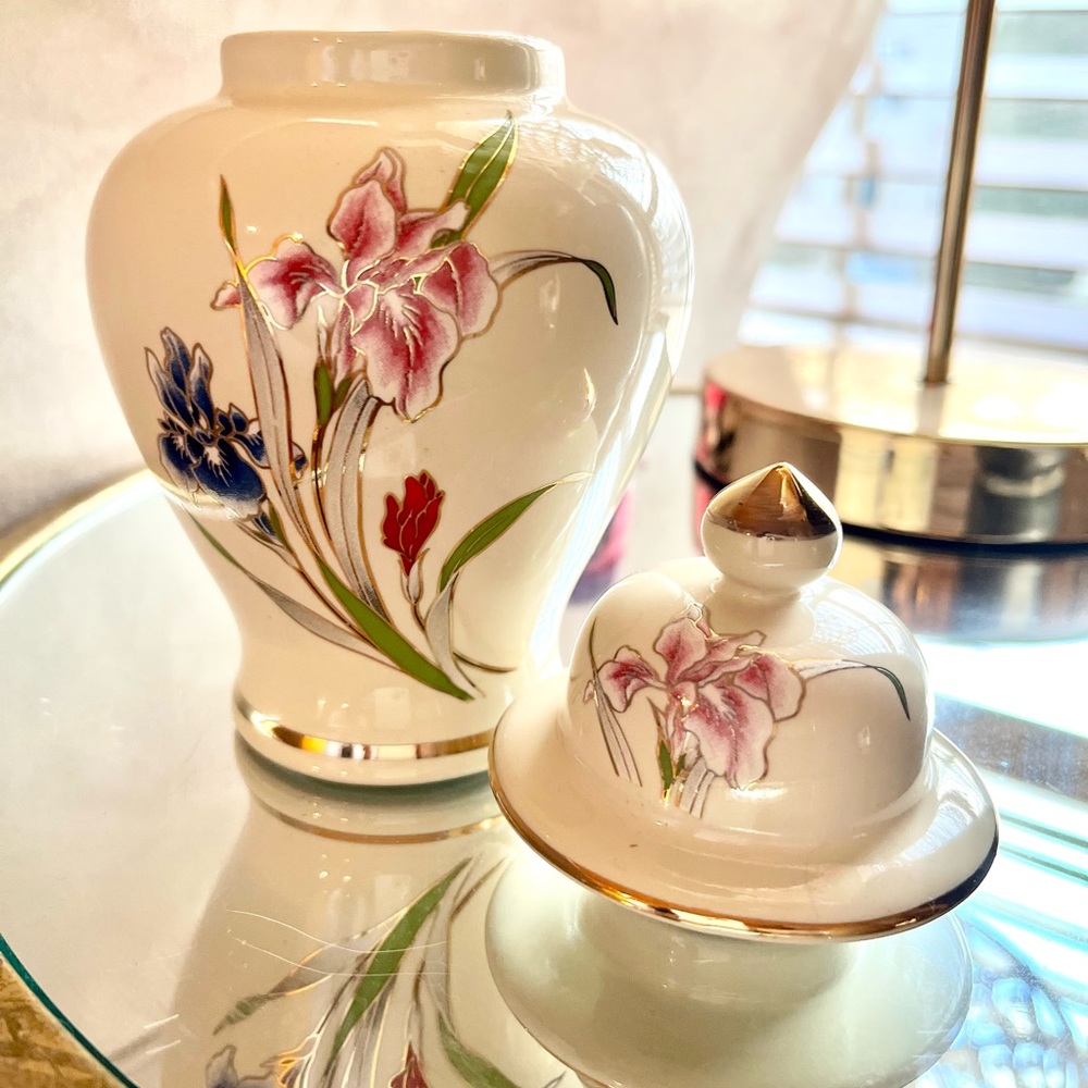 Vintage Fine China Porcelain Japanese Ginger Jar with Iris Flower Design